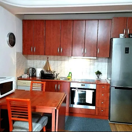 Lovely Square Apartment Purple Velvet Szkopje Kültér fotó